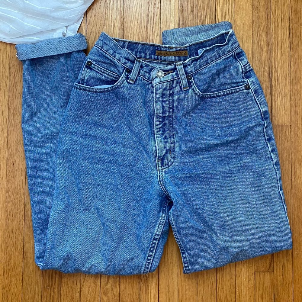 Vintage High Waisted Mom Jeans